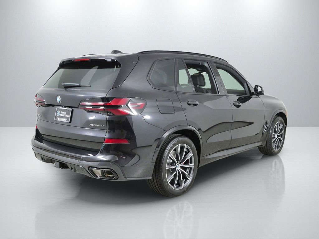New 2026 Black Sapphire Metallic BMW xDrive40i image 9