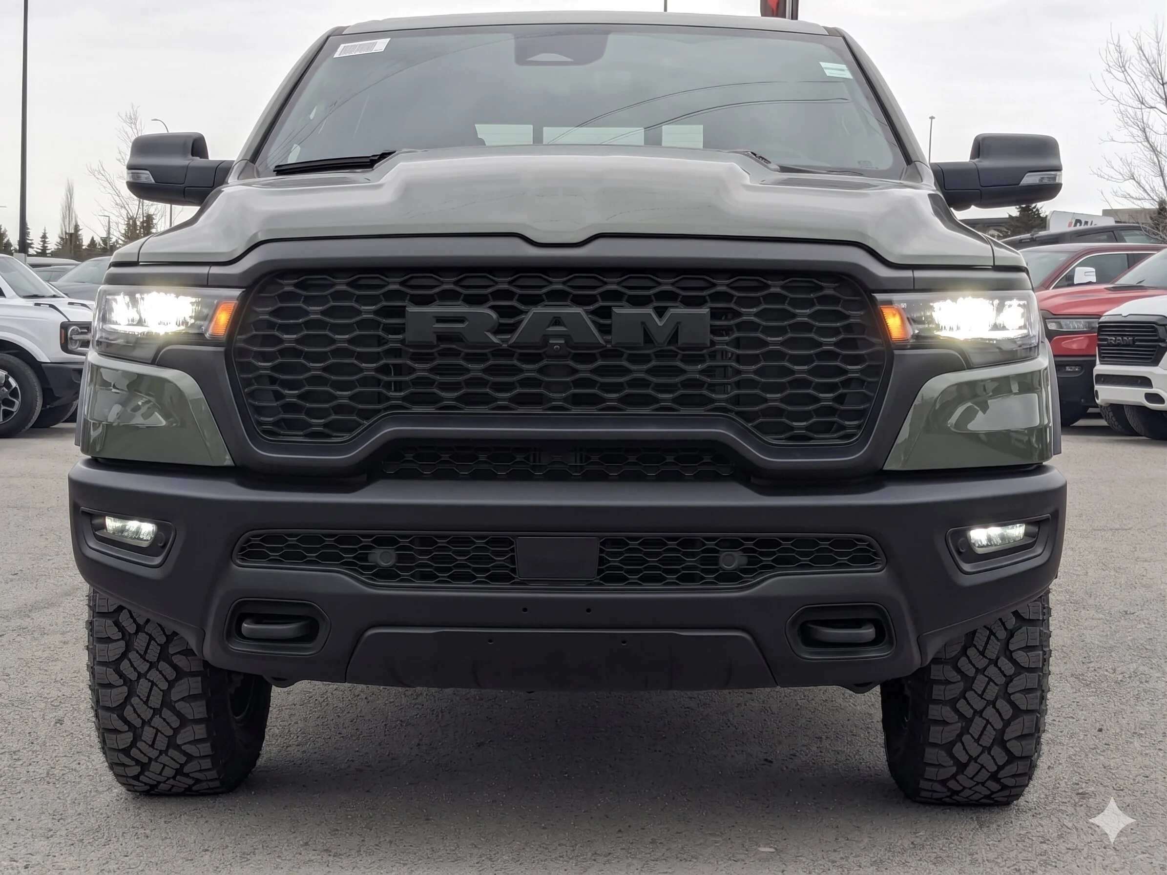 New 2026 canyon lake RAM Rebel - - SIDE STEPS - FLAPS - LEVEL 2 EQUIP - TECH PKG - ADVANCED SAFETY GRP 2 - SUNROOF image 3