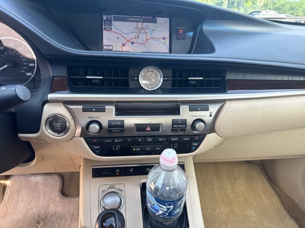 Used 2014 Starfire Pearl Lexus 350 image 13