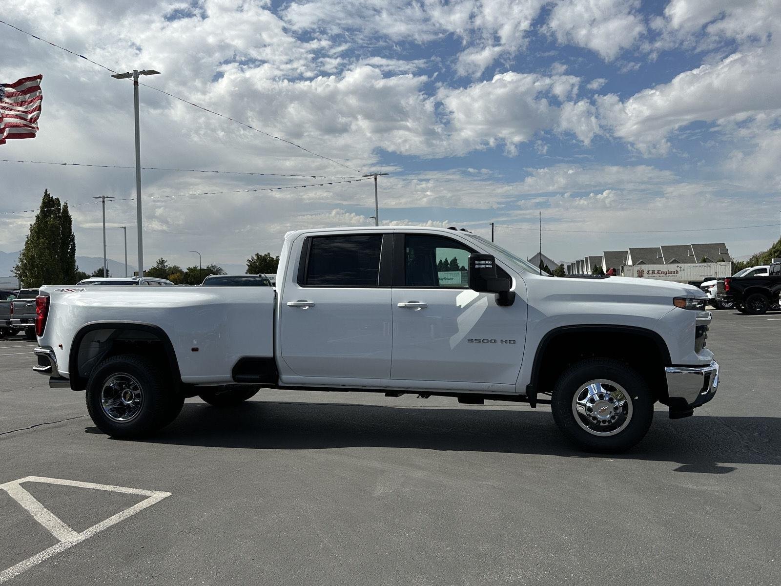 2026 Chevrolet Silverado 3500 HD LT - Photo 7