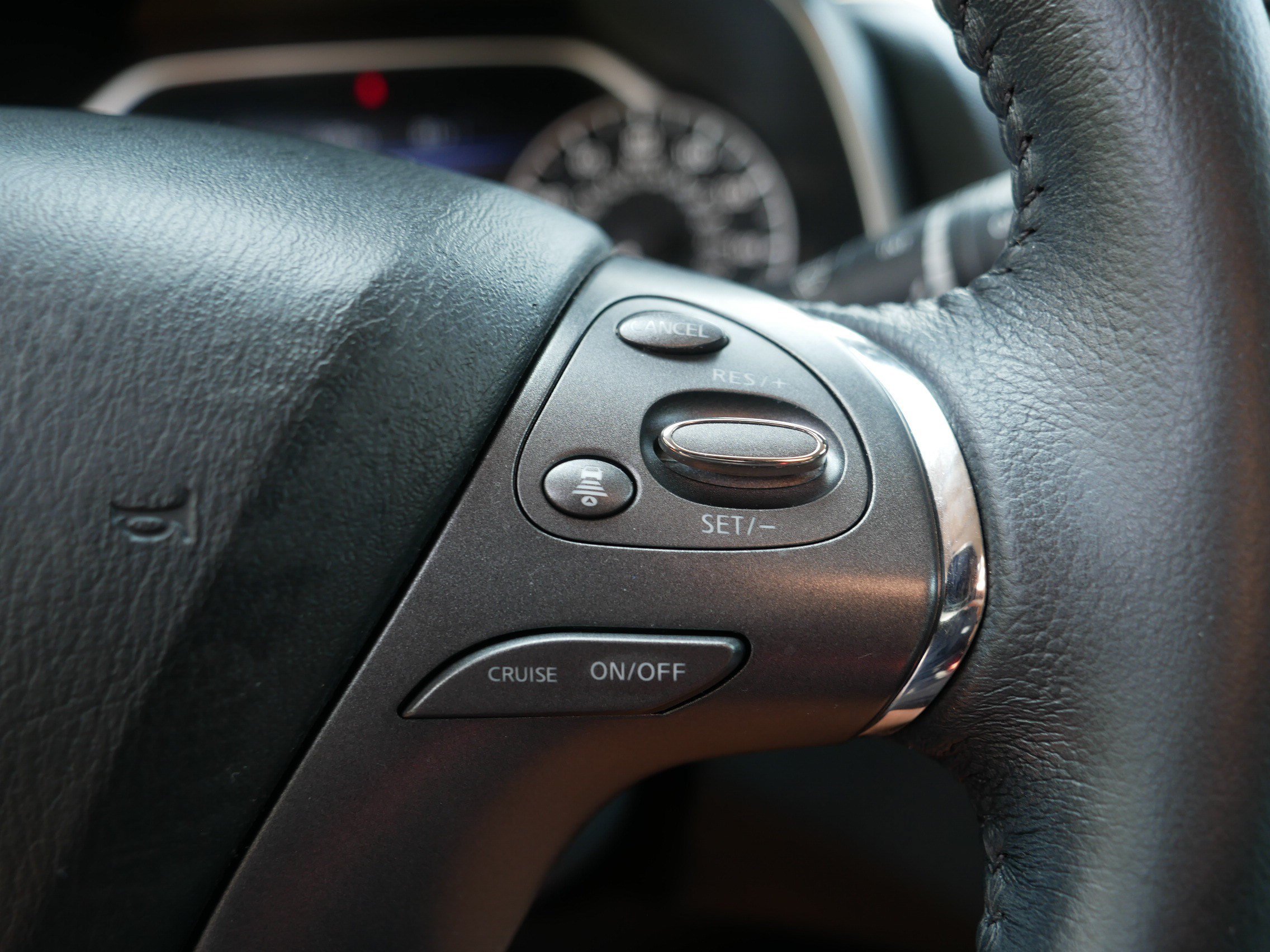 Used 2024 Super Black Nissan SV image 29