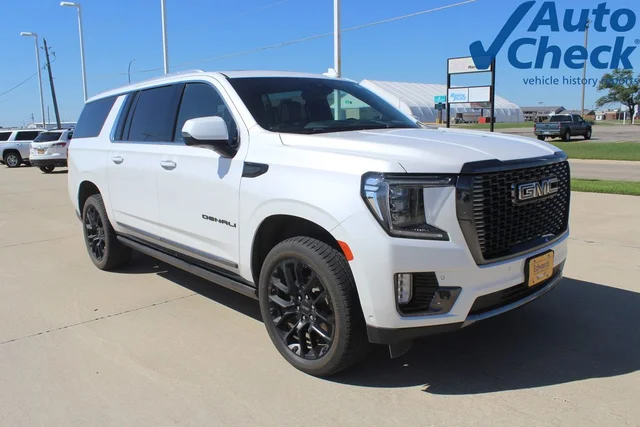 2023 GMC Yukon XL Denali Ultimate