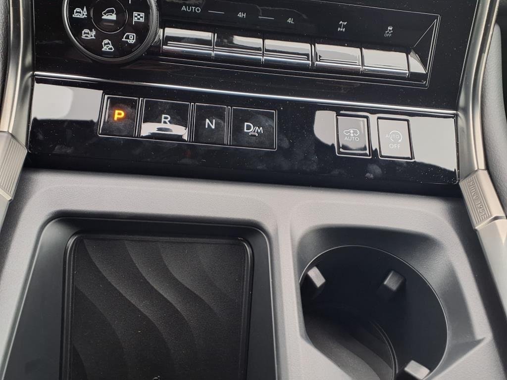 2025 Nissan Armada PRO-4X - Photo 23