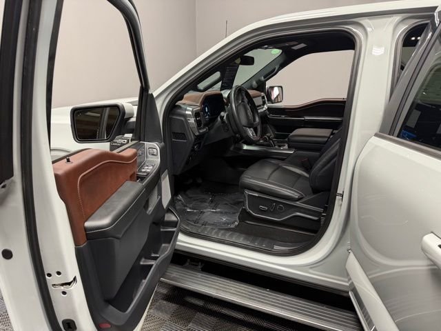 Certified Used 2023 Avalanche Ford Lariat image 14