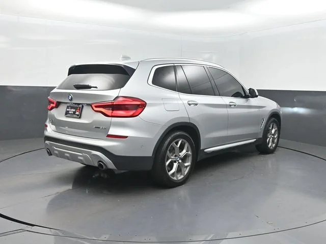 Used 2021 Silver BMW sDrive30i image 30
