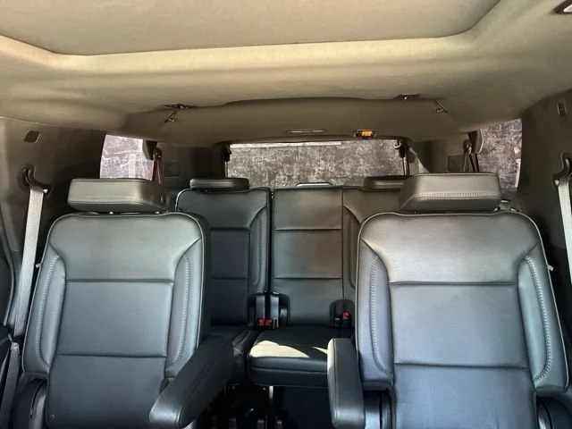 Used 2022 Summit White GMC Denali image 39