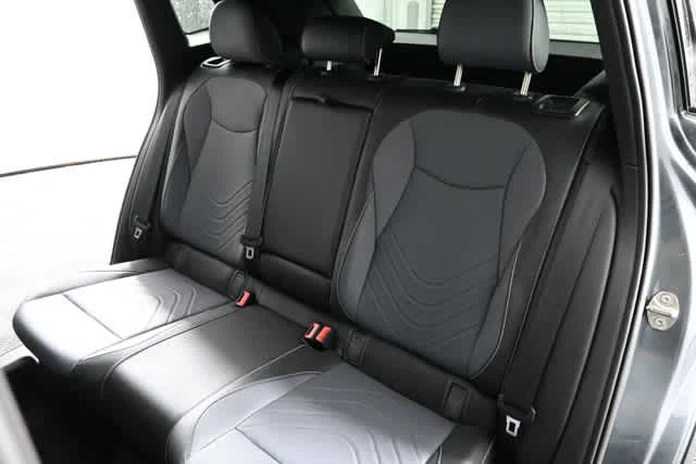 New 2026 Platinum Gray Metallic Volkswagen SE R-Line Black image 17