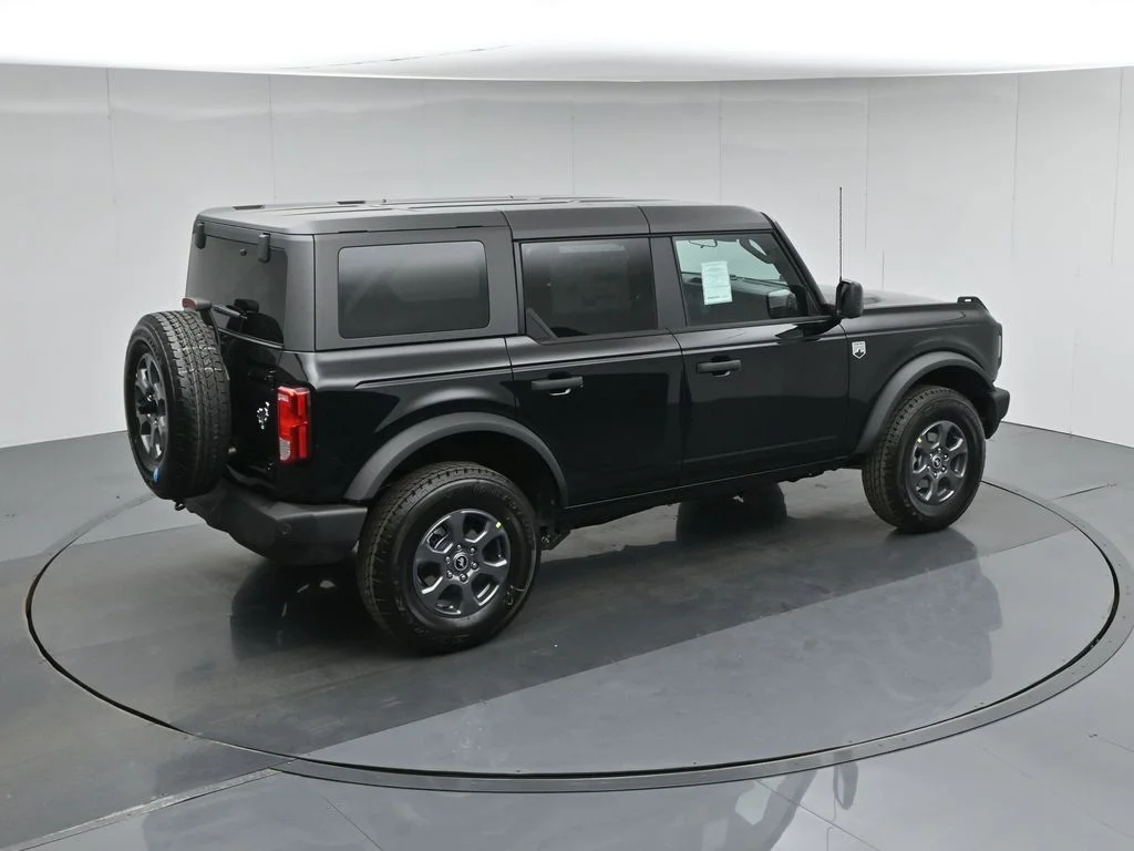 New 2026 Shadow Black Ford Big Bend image 38