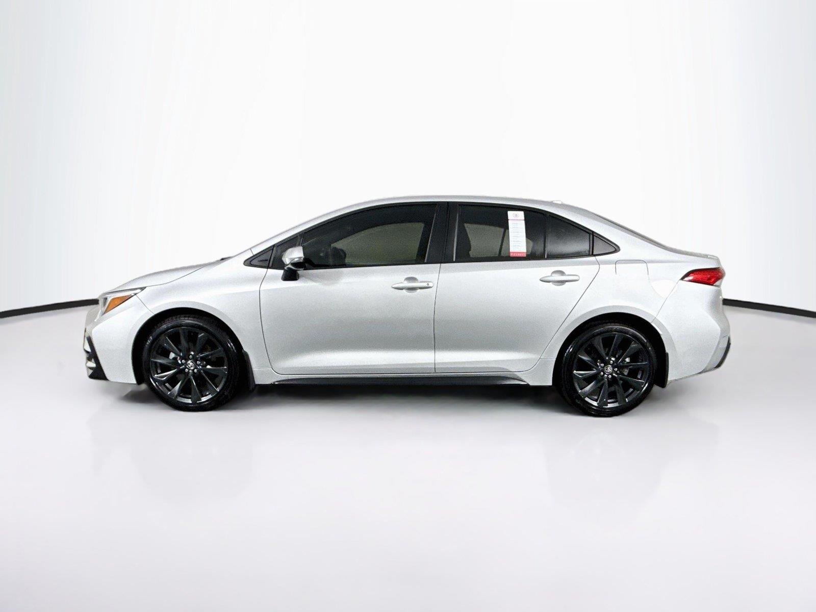 Certified Used 2025 Classic Silver Metallic Toyota SE image 13