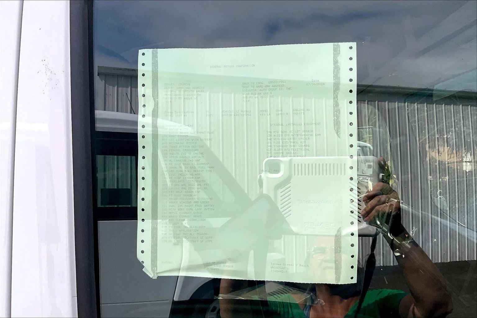 New 2025 White Chevrolet Base image 11