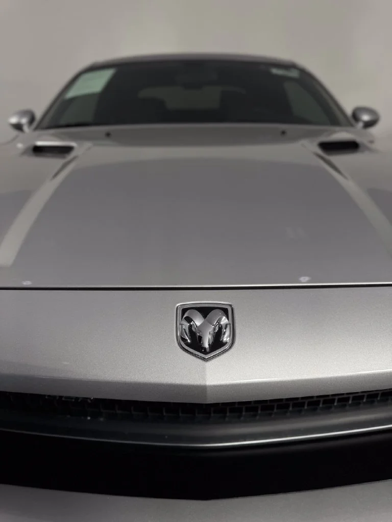 Used 2010 Bright Silver Metallic CC/Mineral Gray Met CC Dodge SE image 29