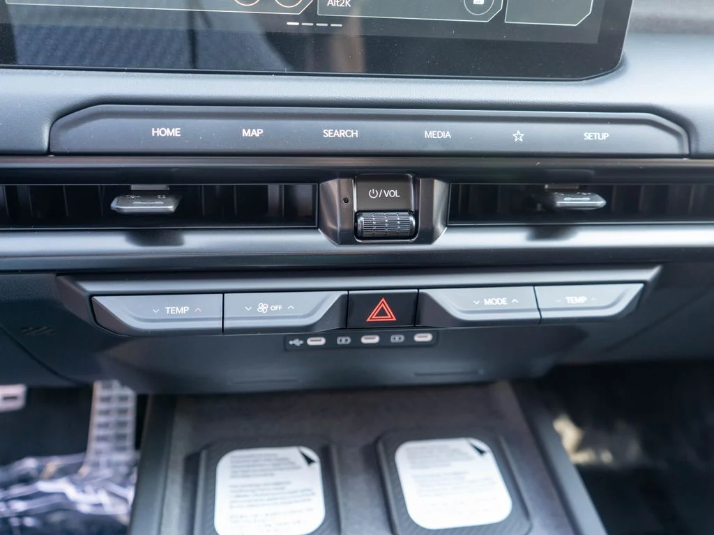 New 2027 Wolf Gray Kia X-LINE SX image 22