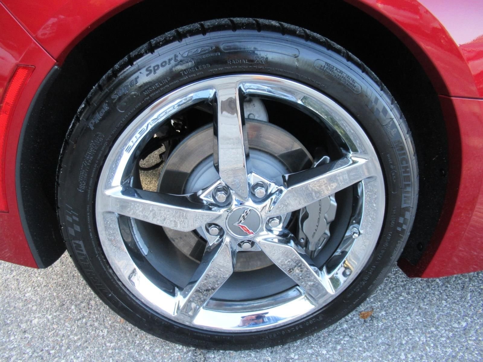 Used 2014 Red Chevrolet Base image 9