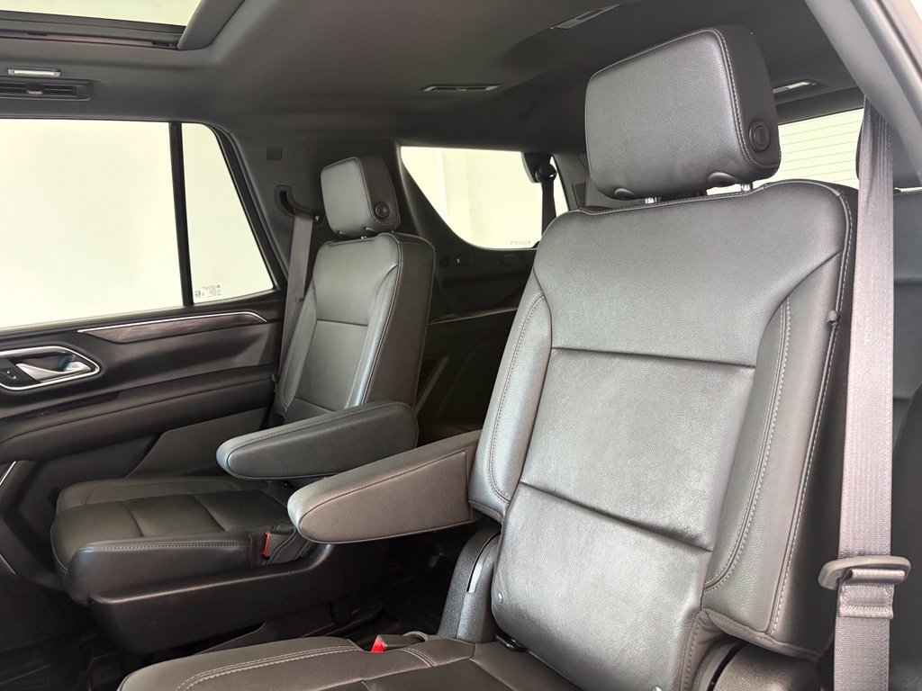 Used 2024 Summit White Chevrolet Z71 image 34