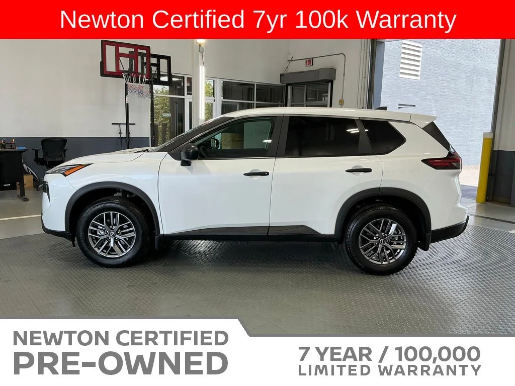 Certified Used 2025 Everest White Pearl Nissan S image 20