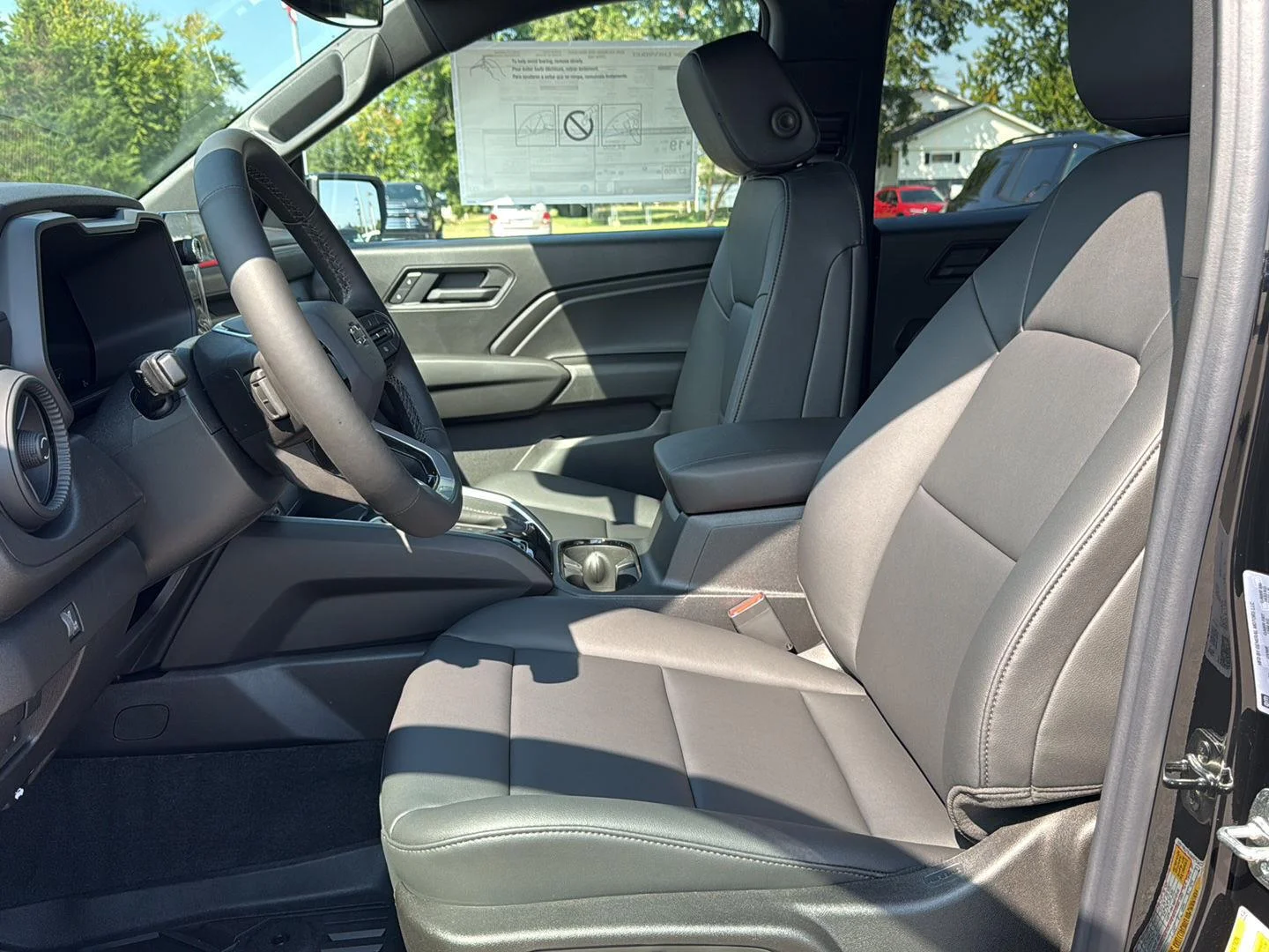 2026 Chevrolet Colorado Trail Boss - Photo 10