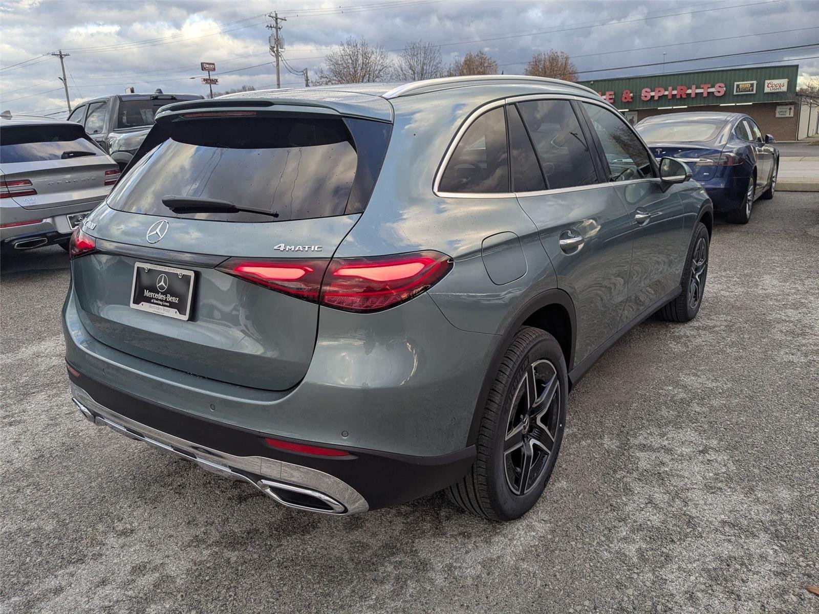 New 2026 Verde Silver Metallic Mercedes-Benz GLC 300 image 5