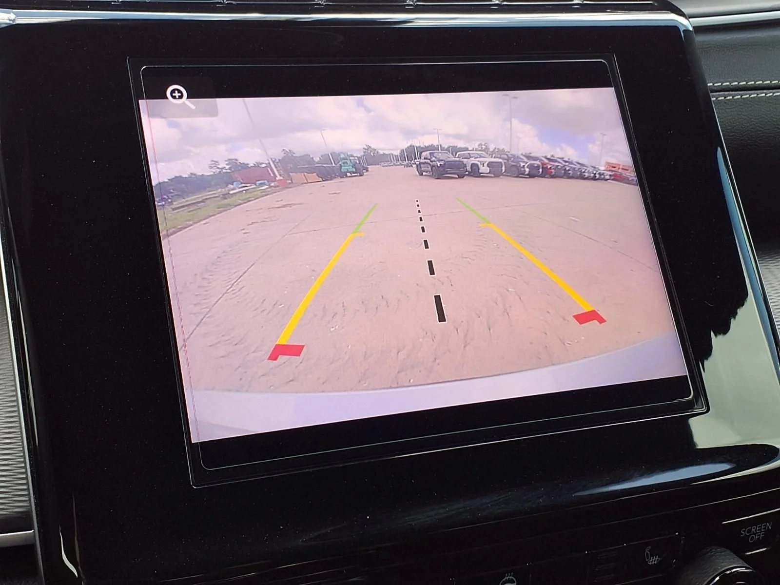Used 2023 Silver Jeep Altitude image 11