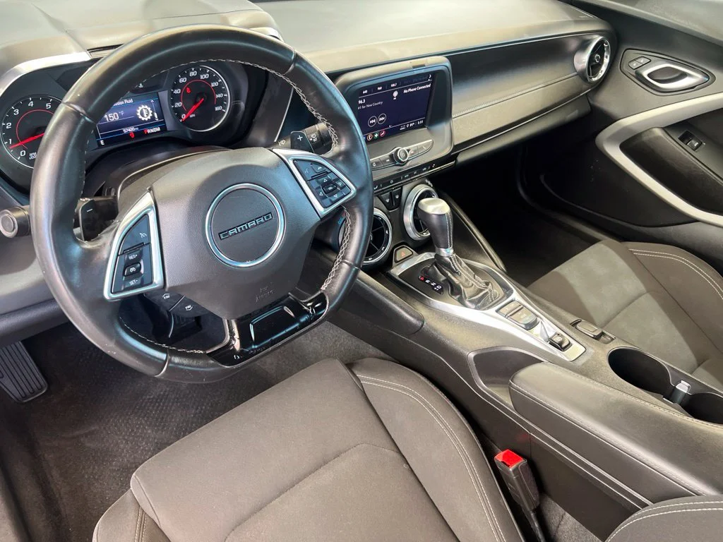 Used 2022 Summit White Chevrolet 1LT image 11