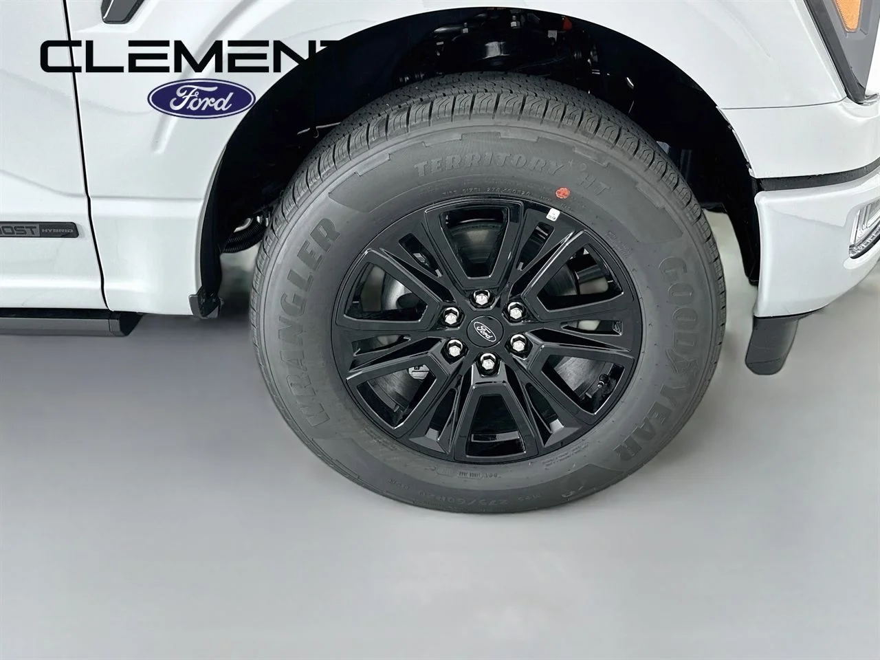New 2026 Avalanche Ford Platinum® image 35