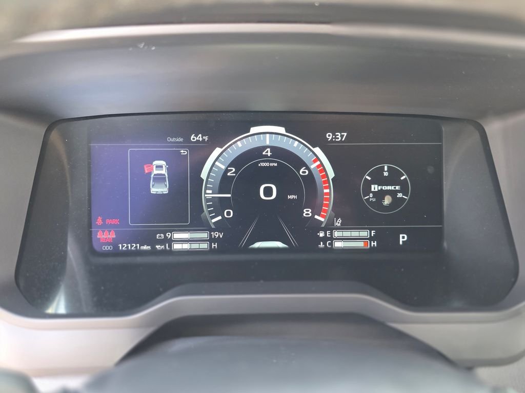 2025 Toyota Tundra Limited - Photo 24