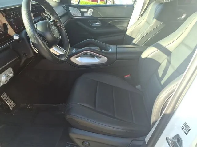 Used 2024 White Mercedes-Benz 4MATIC® image 13