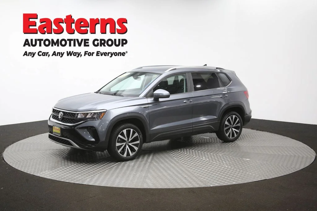 Used 2022 Gray Volkswagen 1.5T SE image 54