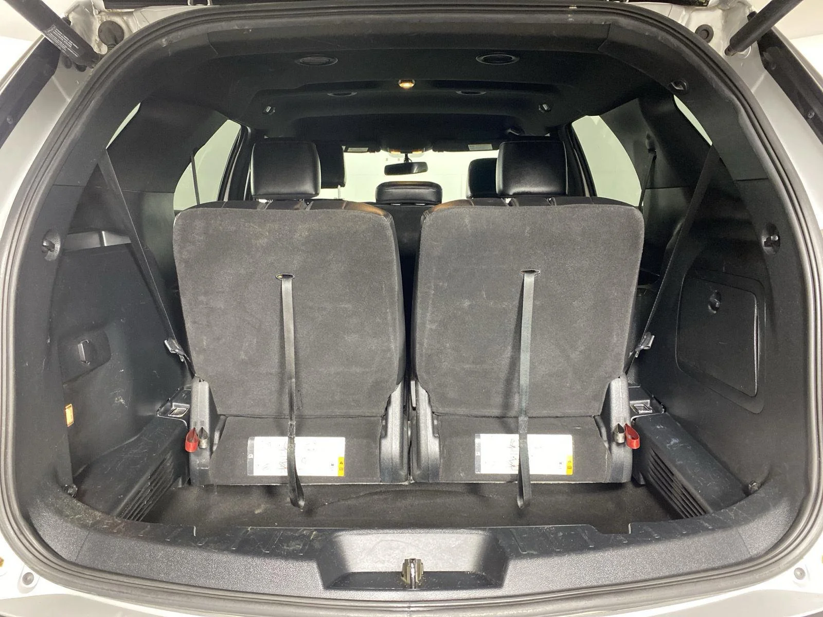 Used 2018 Ingot Silver Ford XLT image 26