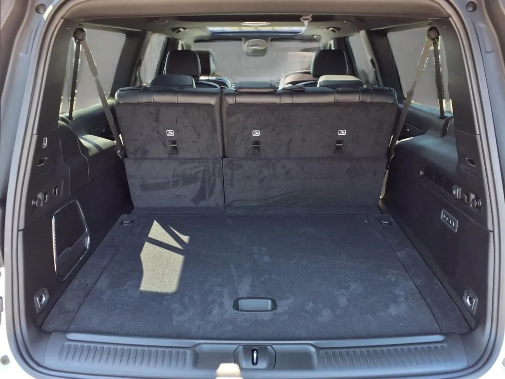 New 2026 Bright White Clearcoat Jeep Limited Altitude image 29