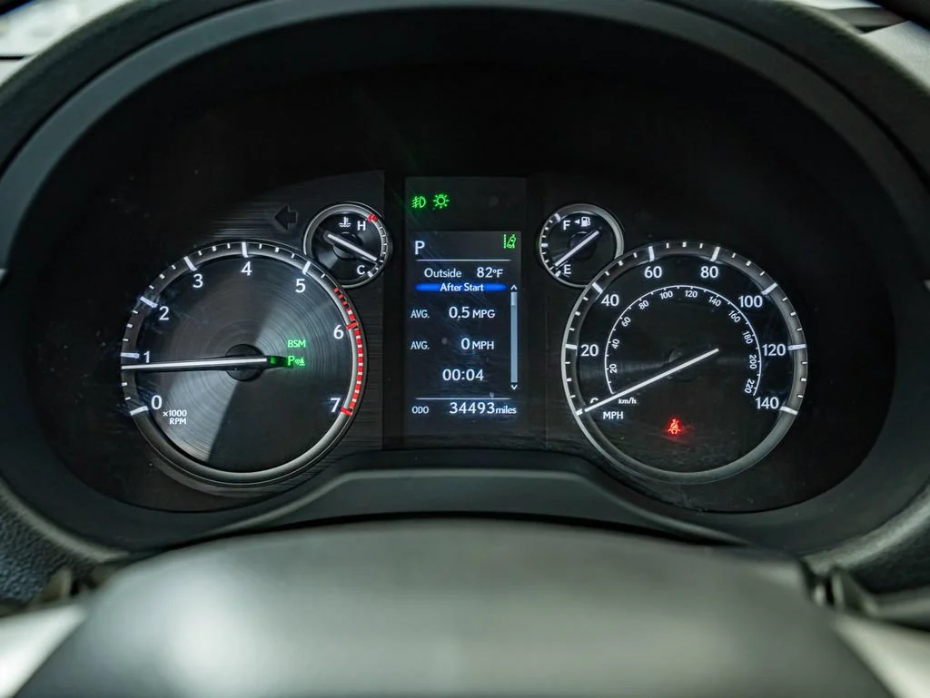 Certified Used 2023 Caviar Lexus 460 image 25