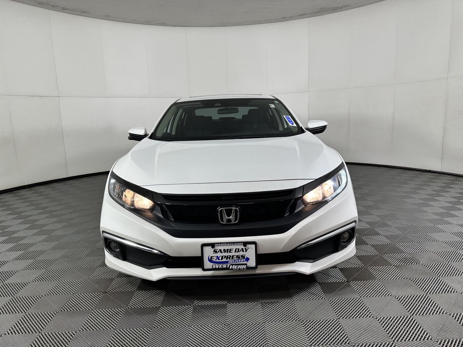 Used 2021 Platinum White Pearl Honda EX image 10