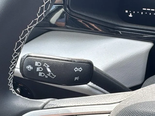 New 2026 Black Volkswagen 1.5T S image 21