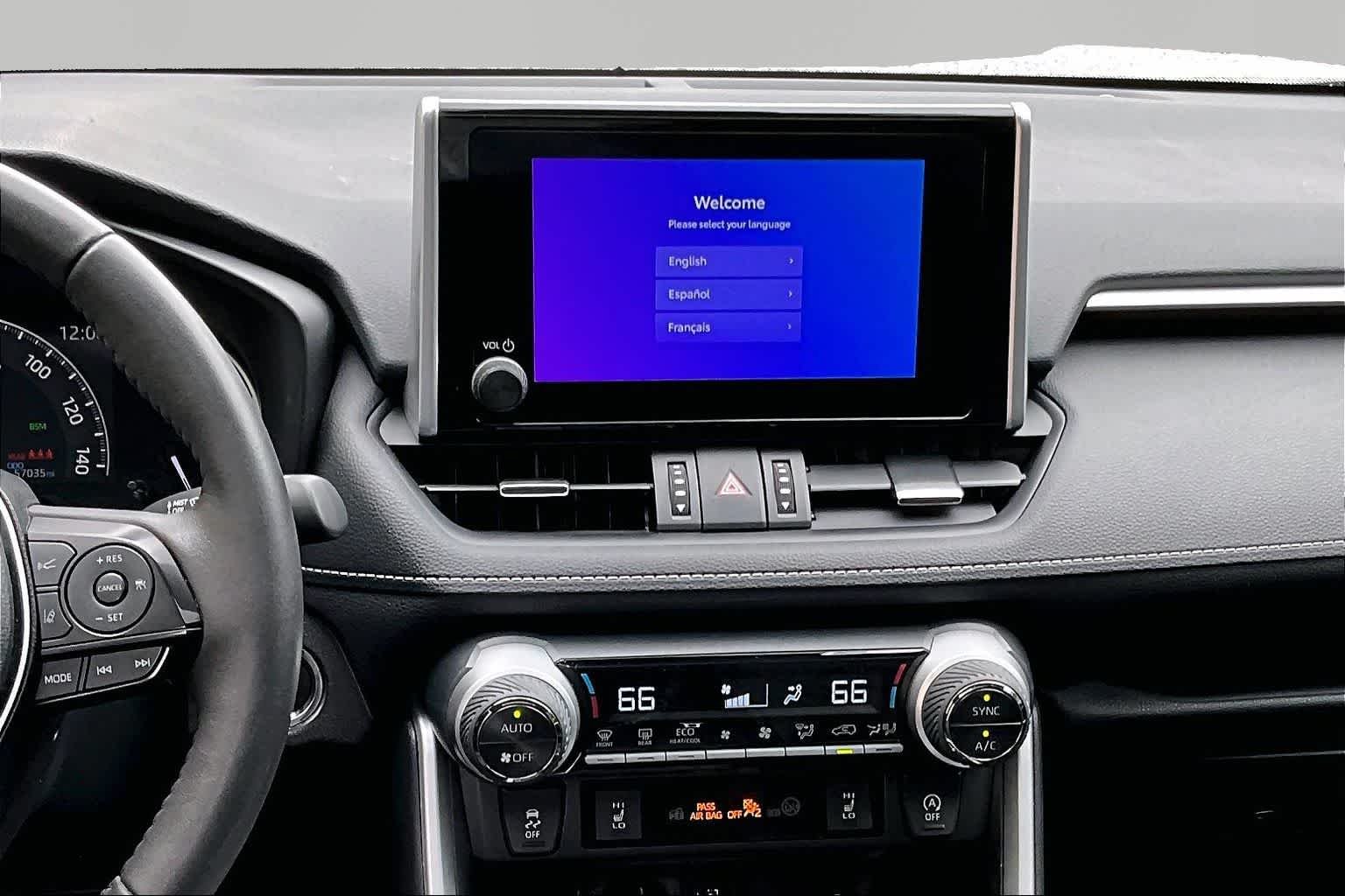Used 2025 Wind Chill Pearl Toyota XLE Premium image 7