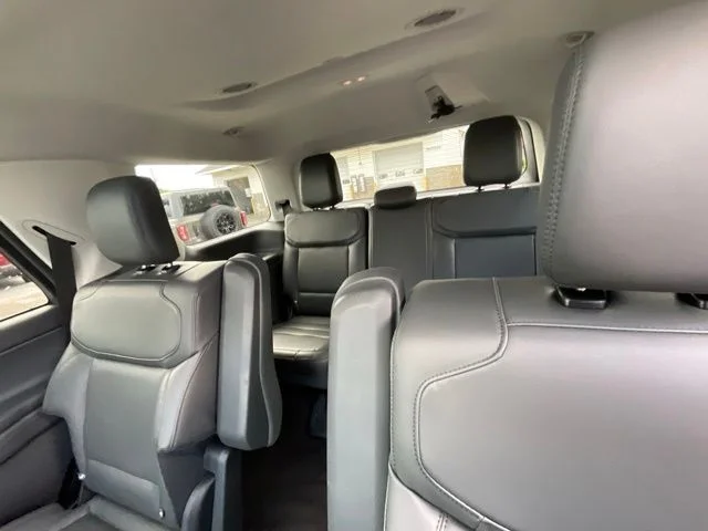 New 2026 Star White Metallic Tri-Coat Ford Active image 23