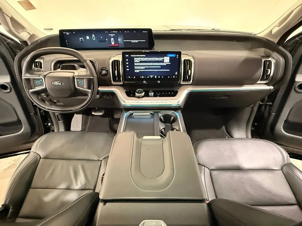 Used 2025 Black Ford Platinum image 22
