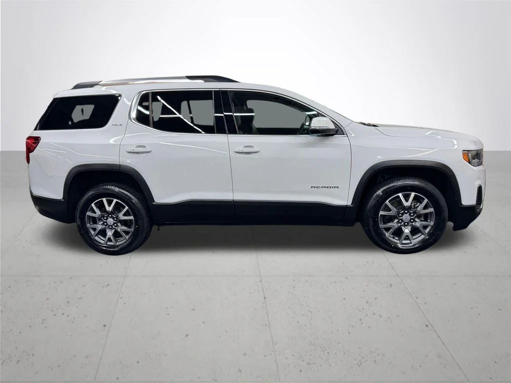Used 2023 White GMC SLT image 8
