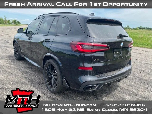 Used 2022 Black BMW M50i image 6