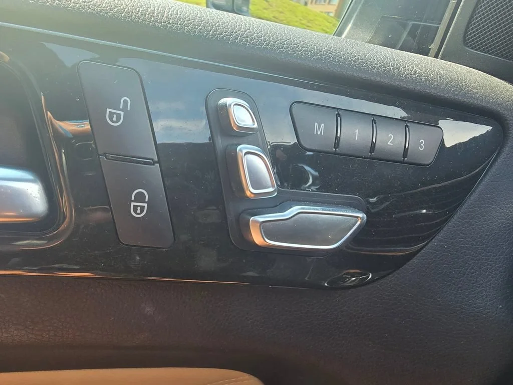 Used 2017  Mercedes-Benz GLS 450 image 20