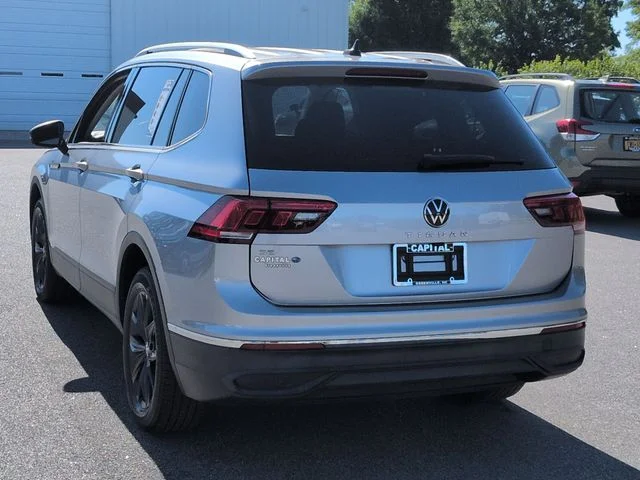 Used 2024 Gray Volkswagen 2.0T SE image 5