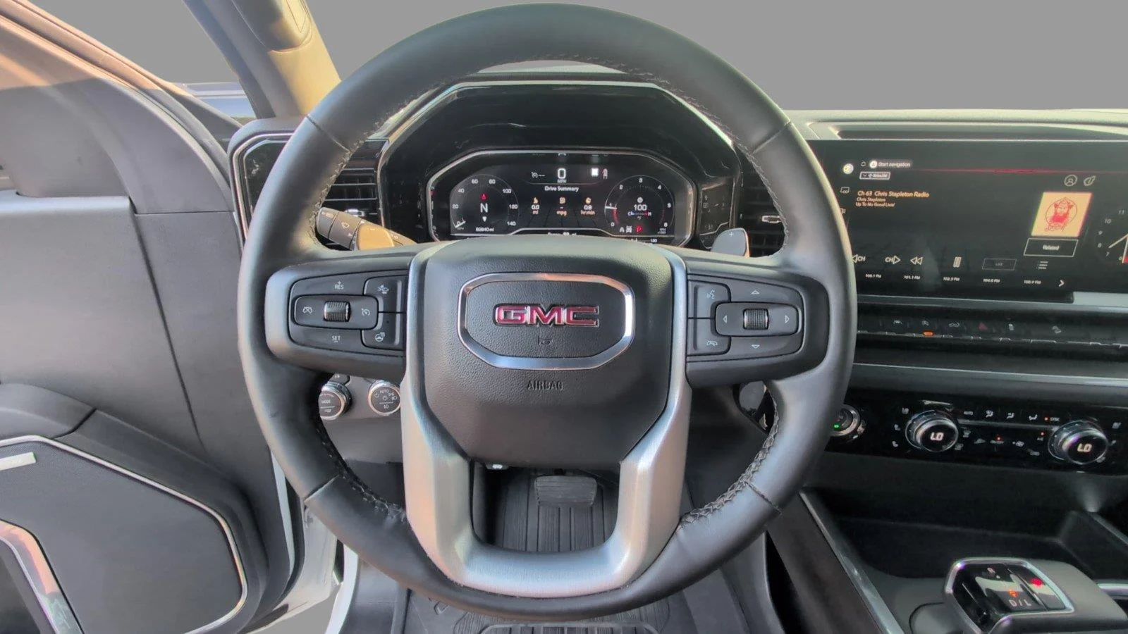 Used 2023 SUMMIT WHITE GMC SLT image 28