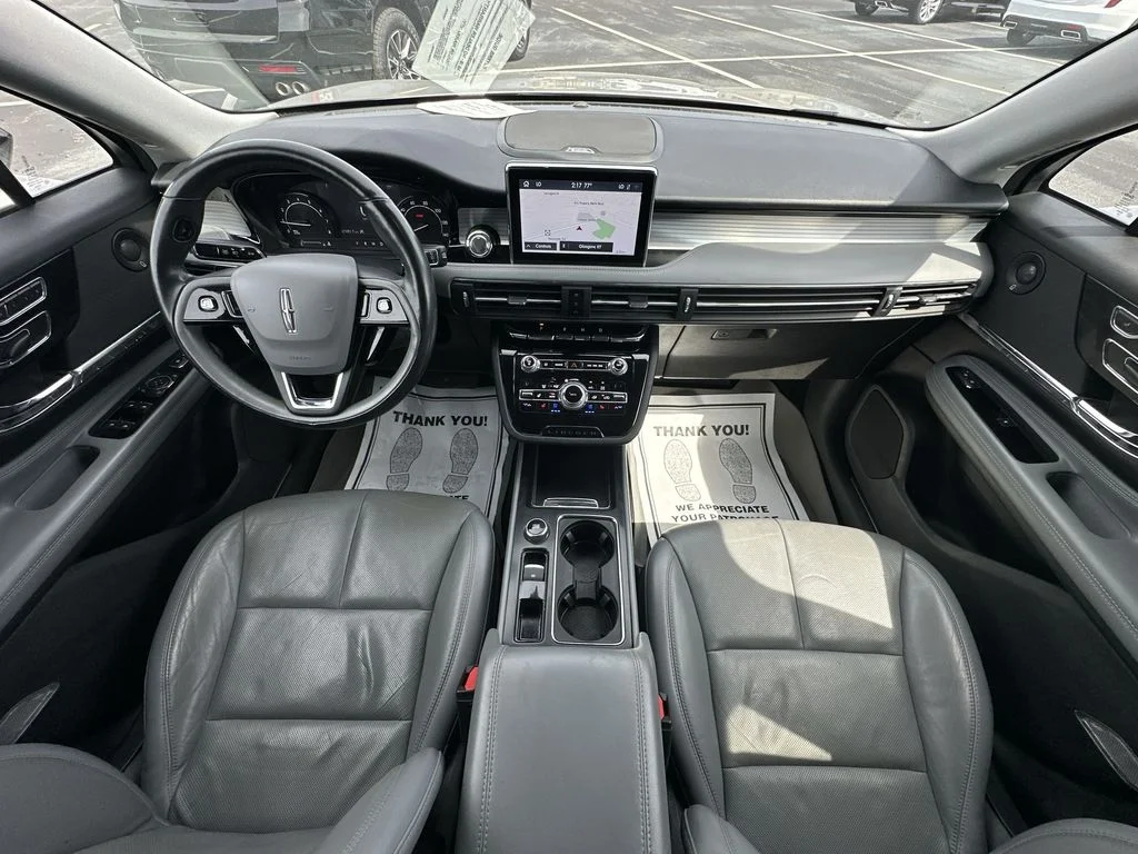 Used 2020 Silver Lincoln Reserve image 21