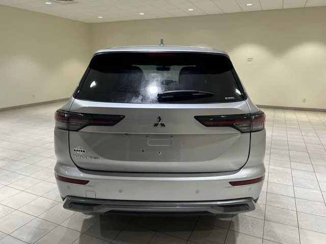 Certified Used 2025 Silver Mitsubishi Trail Edition image 4