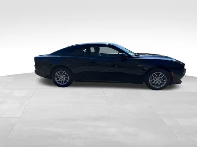 New 2026 Diamond Black Crystal Pearlcoat Dodge R/T image 8