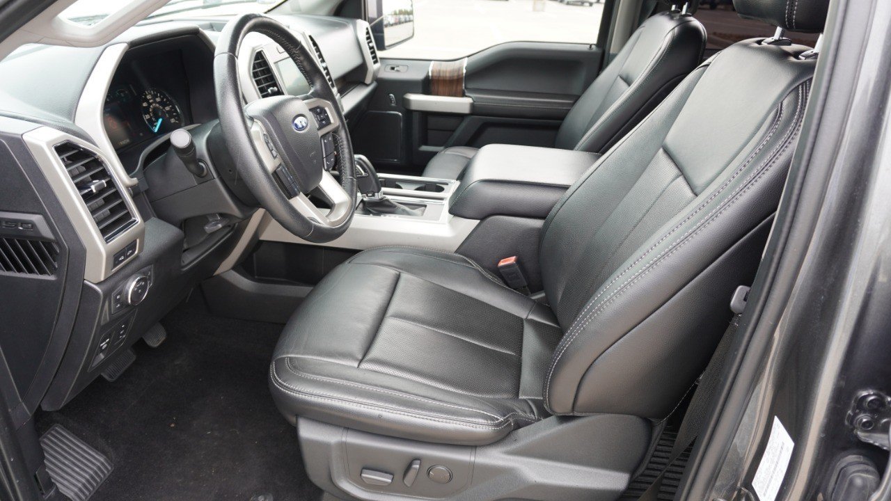 Used 2019 Gray Ford LARIAT image 14