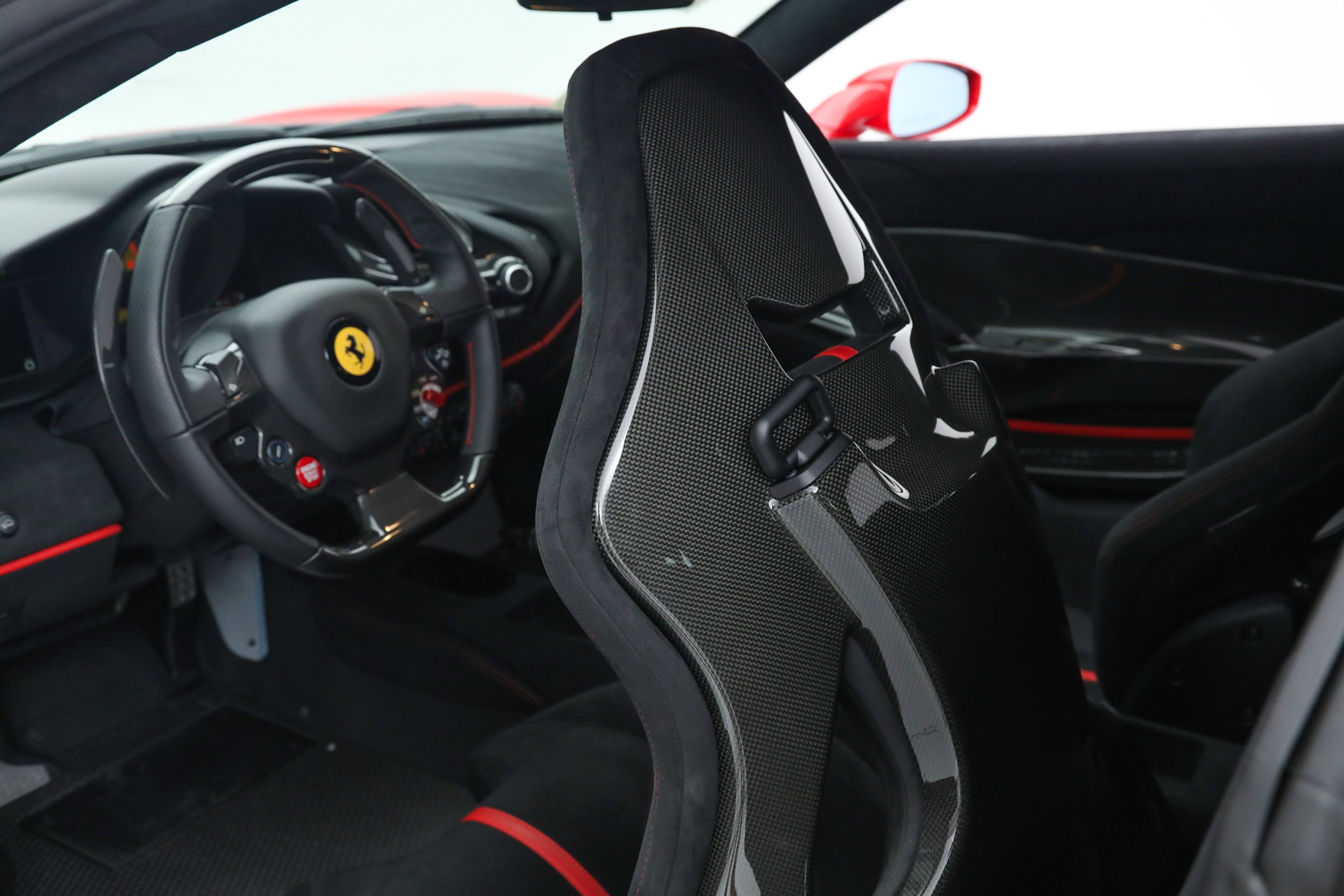 Certified Used 2020 Red Ferrari  image 6