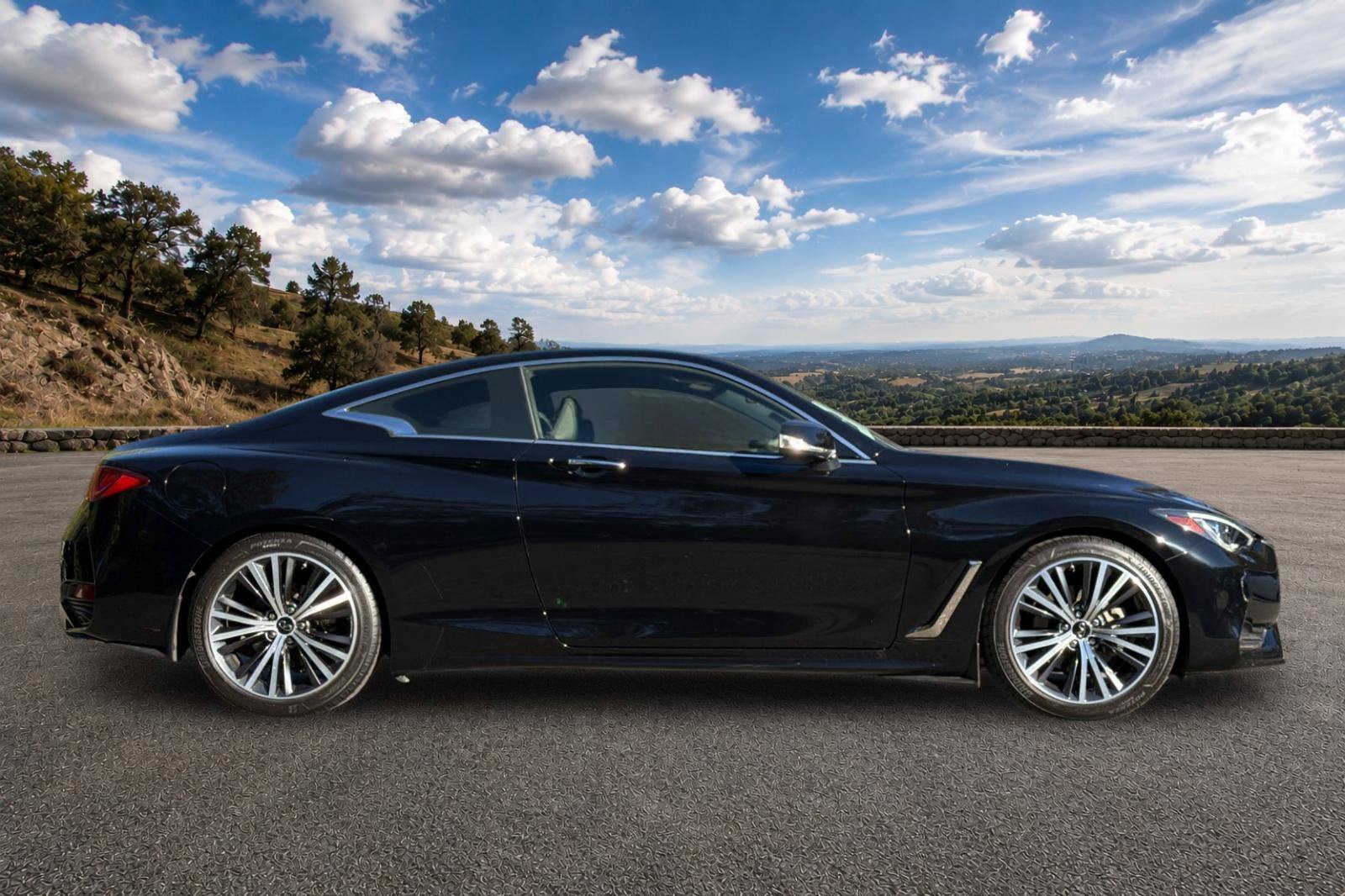 Used 2022 Black Obsidian INFINITI PURE image 3
