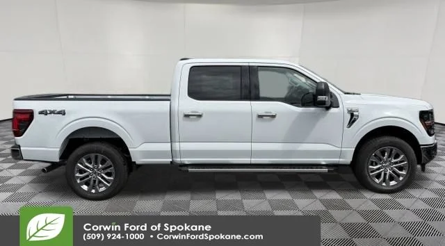 New 2026 Oxford White Ford XLT image 9