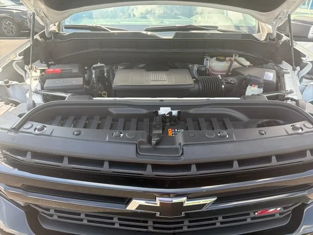 Used 2019 SUMMIT WHITE Chevrolet LT Trail Boss image 27