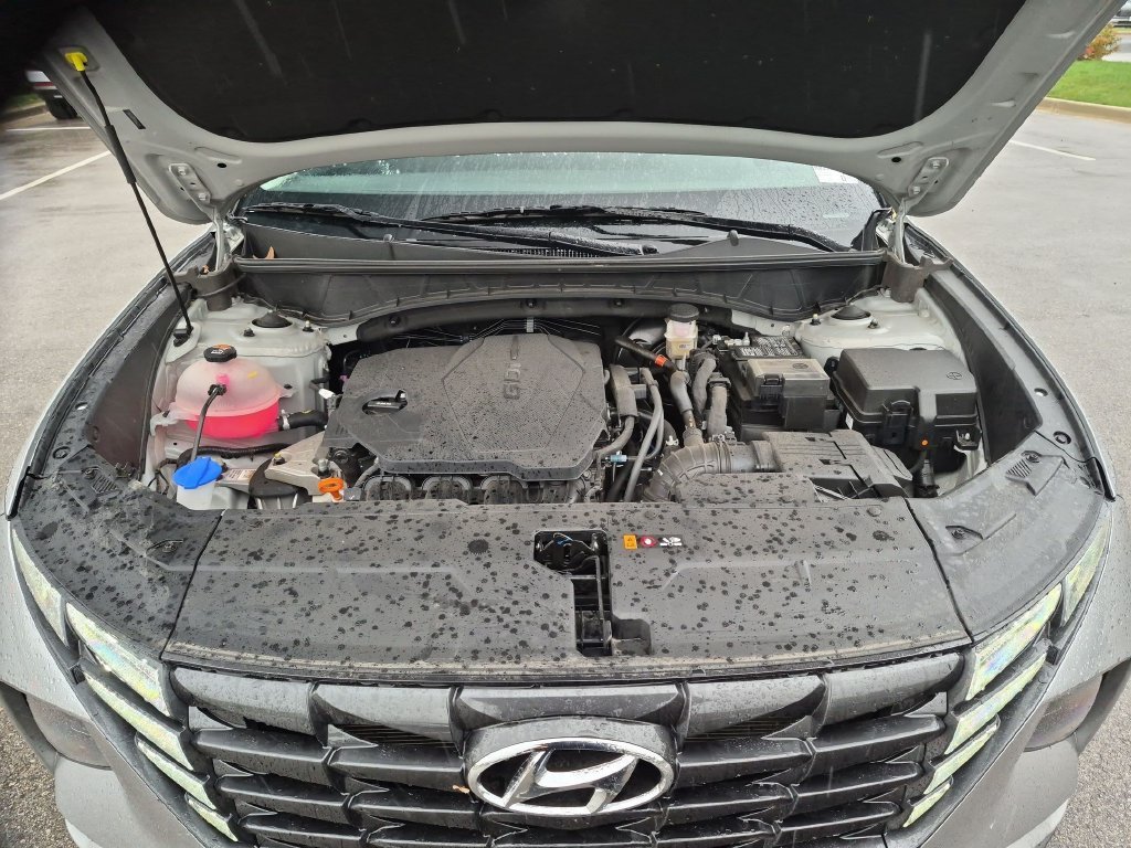 Used 2024 Silver Hyundai SE image 30