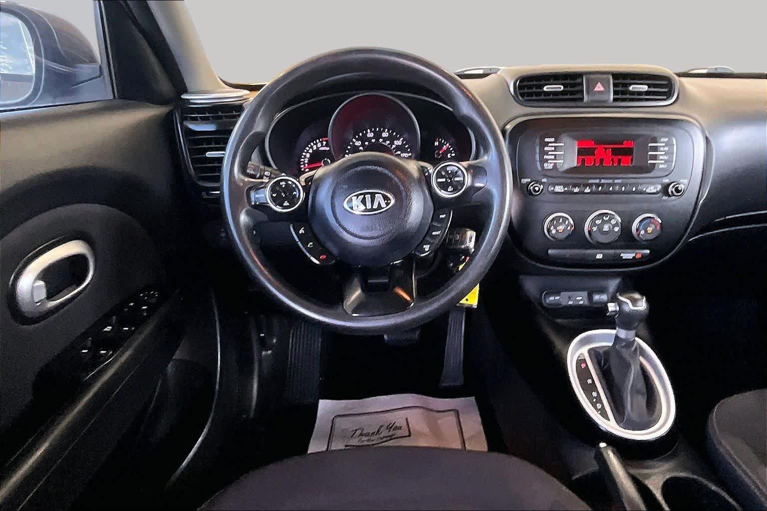Used 2015 Titanium Gray Kia Base image 5